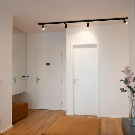 Skyluxe Old Town Penthouse Apartman *