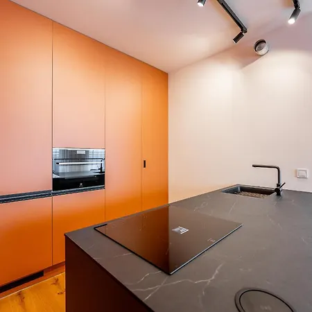 Apartment Skyluxe Old Town Penthouse *