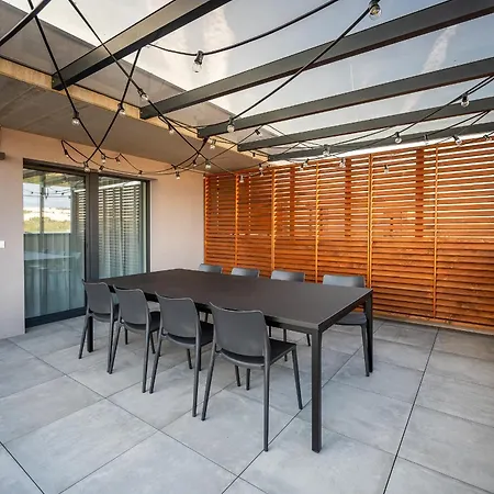 Skyluxe Old Town Penthouse Apartman Kassa