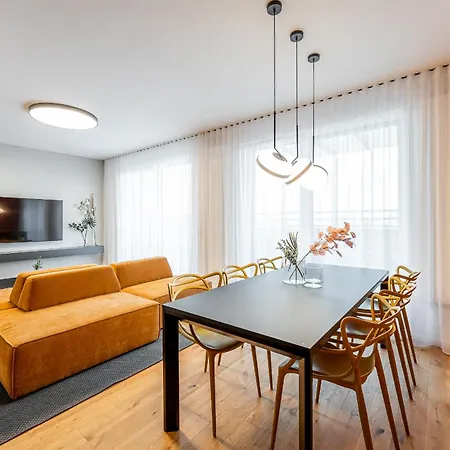 Skyluxe Old Town Penthouse *