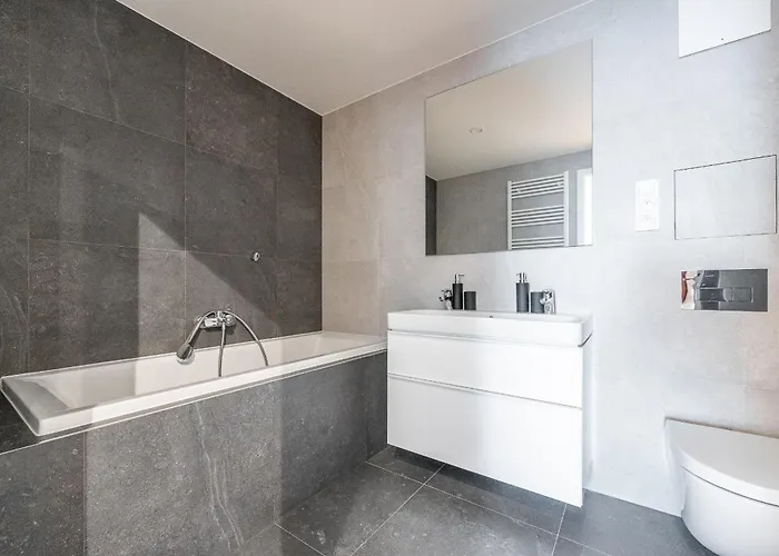 Skyluxe Old Town Penthouse Appartement