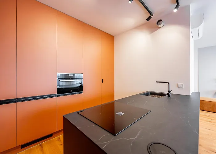 Appartement Skyluxe Old Town Penthouse *