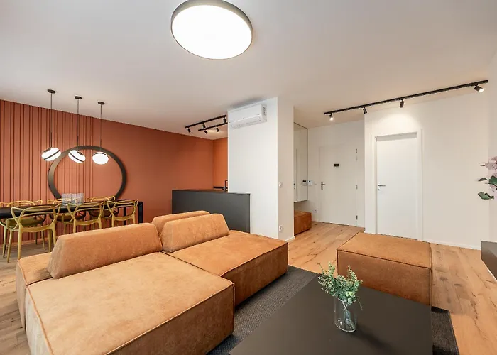 Appartement Skyluxe Old Town Penthouse *